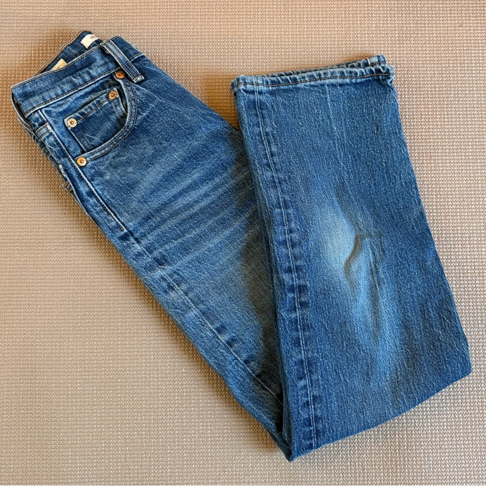 Levi’s Ribcage Straight - Picture 3 of 4